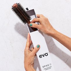 EVO kulatý štětinový kartáč na foukání vlasů 22mm